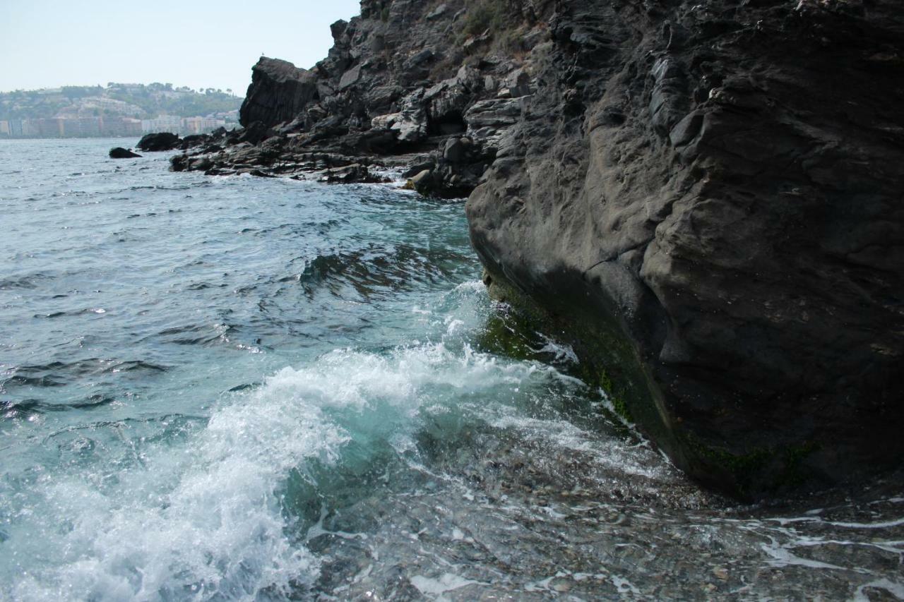Los Pinos Mar Y Montana Almuñécar Kültér fotó